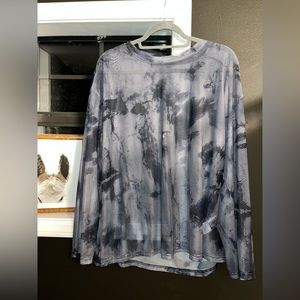 Sheer Oversized Dazy Top